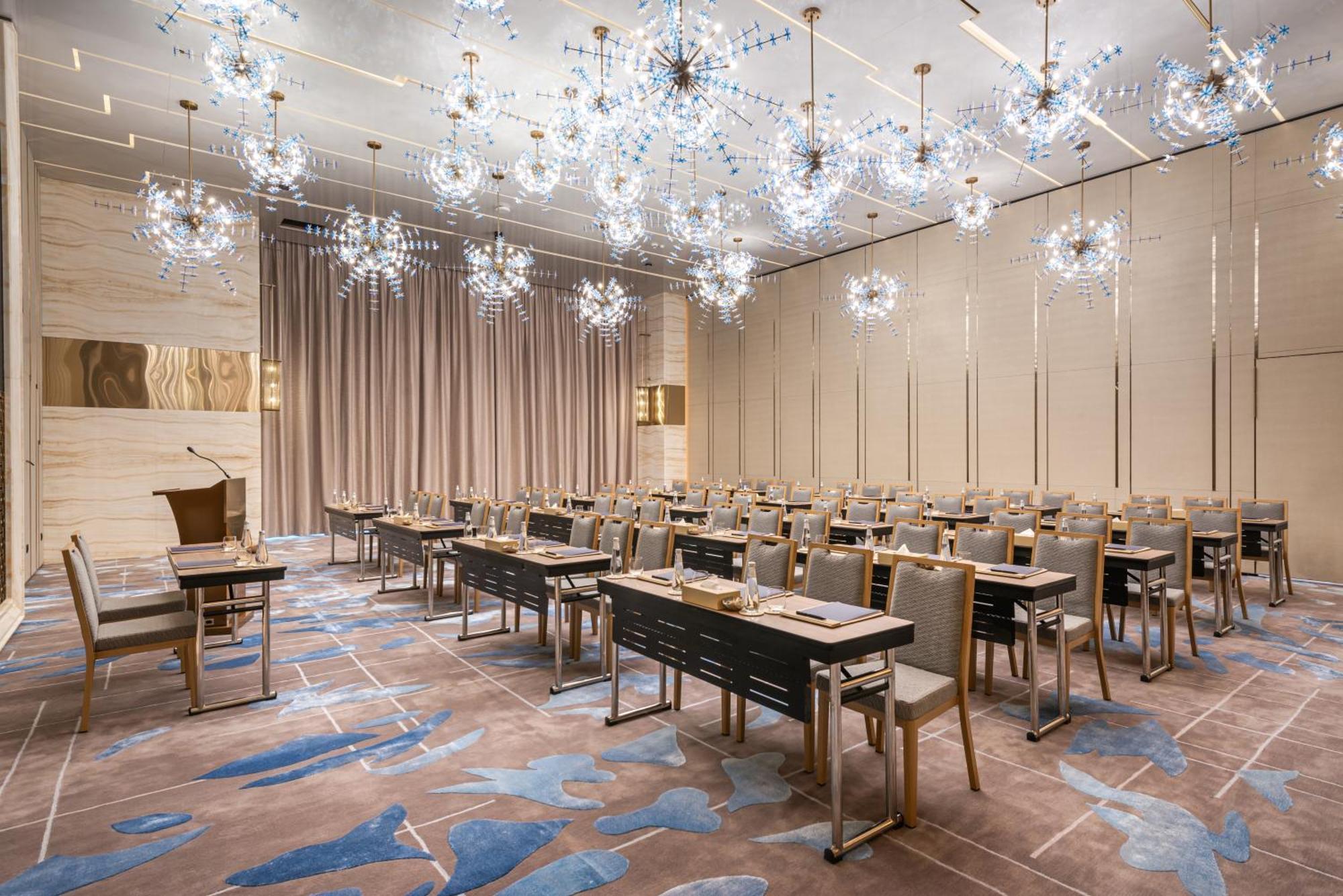 Narcissus The Royal Hotel Riadh Exterior foto The Westin Convention Center